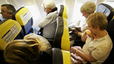 Фото - Стюардесса назвала самые безопасные места на борту самолета
