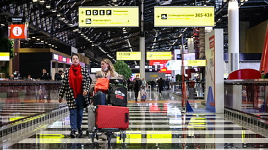 Фото - Минцифры предложило опробовать допуск пассажиров к полетам по биометрии