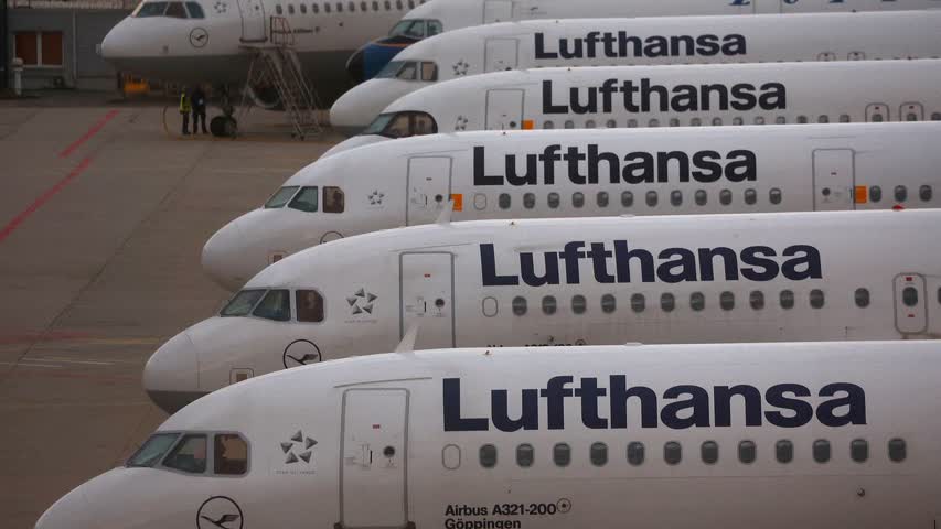 Фото - Немецкая авиакомпания назвала причину снятия россиян с рейсов